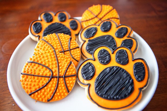 bakedhappy_bulldogbasketballWEB