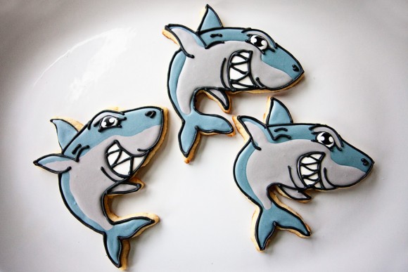 bakedhappy_sharkcookiesWEB